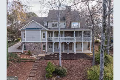 2169 Glenmore Lane, Snellville, GA 30078 - Photo 2