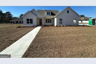 69 Packer Pride Drive SE, Moultrie, GA 31788 - Photo 1