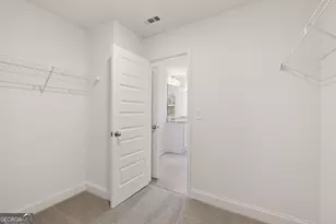 5605 Overview Dr, Flowery Branch, GA 30542 - Photo 18