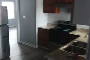 825 Pamela Dr, Griffin, GA 30224 - Photo 12