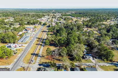 411 W Railroad Street, Pembroke, GA 31321 - Photo 6