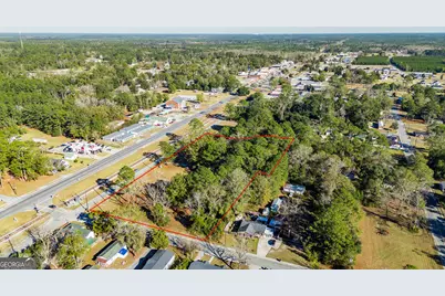 411 W Railroad Street, Pembroke, GA 31321 - Photo 2