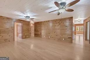 215 Stonehedge Dr, Clarkesville, GA 30523 - Photo 18