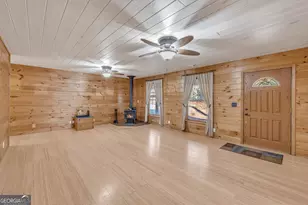 215 Stonehedge Dr, Clarkesville, GA 30523 - Photo 16