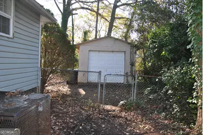 1384 Womack Avenue, East Point, GA 30344 - Photo 24