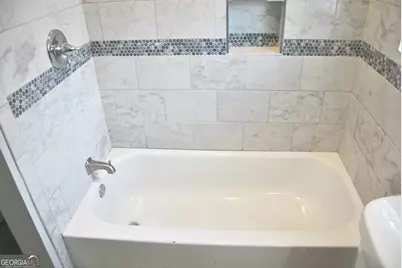 1384 Womack Avenue, East Point, GA 30344 - Photo 18