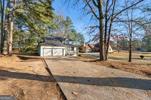 9870 Curries Crossing, Jonesboro, GA 30238 - Photo 10