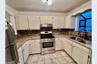 2515 Skyland Trail NE, Brookhaven, GA 30319 - Photo 10