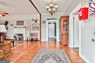 23 Cedar St, Grantville, GA 30220 - Photo 8