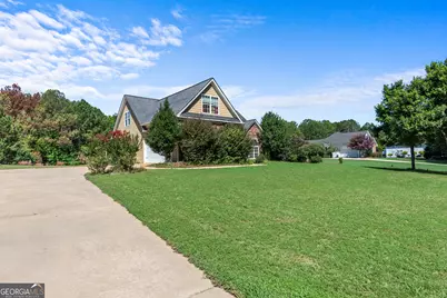 1141 Whispering Lakes Trail, Madison, GA 30650 - Photo 32