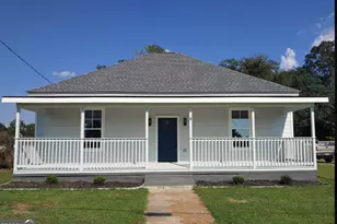 2 Cedar Ave, Griffin, GA 30223 - Photo 1