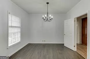 240 Bowers St, Royston, GA 30662 - Photo 10