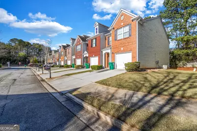 1246 Adcox Square, Stone Mountain, GA 30088 - Photo 2