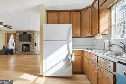 160 Wellington Drive, McDonough, GA 30252 - Photo 12