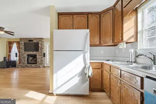 160 Wellington Dr, McDonough, GA 30252 - Photo 12