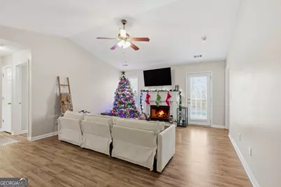 238 Ivy Hills Circle, Mount Airy, GA 30563 - Photo 4