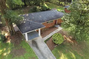 2764 Riggs Dr, East Point, GA 30344 - Photo 38