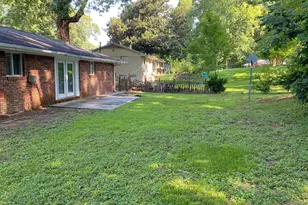 2764 Riggs Dr, East Point, GA 30344 - Photo 34