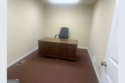 927 S Hill Street, Griffin, GA 30224 - Photo 18