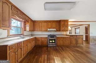 121 Windsor Dr, Eatonton, GA 31024 - Photo 12