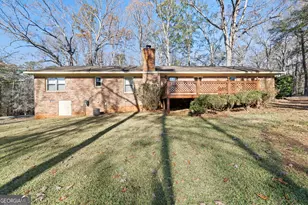 121 Windsor Dr, Eatonton, GA 31024 - Photo 6