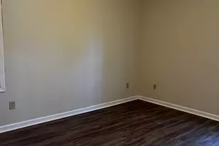 420 Elizabeth Ln, Griffin, GA 30223 - Photo 6