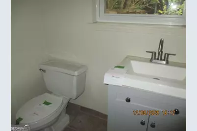 908 Kings Road, Hinesville, GA 31313 - Photo 8