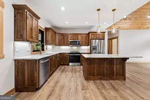 40 Cherry St, East Ellijay, GA 30539 - Photo 16