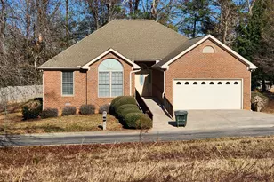 70 Golden Oaks Dr, Hartwell, GA 30643 - Photo 2