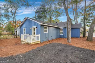 402 E 57th St, Savannah, GA 31405 - Photo 52