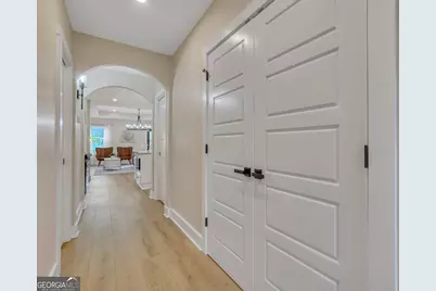 402 E 57th Street, Savannah, GA 31405 - Photo 34