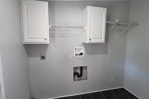 203 River Oak Dr, Bloomingdale, GA 31302 - Photo 8