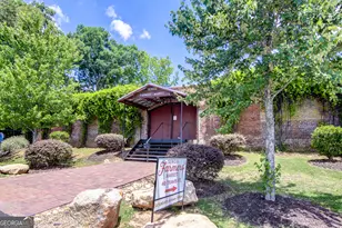 209 Maddington Ct, Senoia, GA 30276 - Photo 76