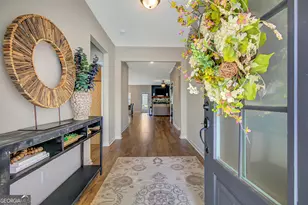 209 Maddington Ct, Senoia, GA 30276 - Photo 4