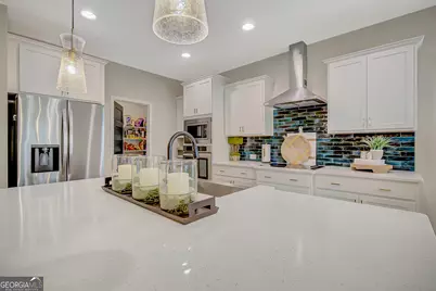 209 Maddington Court, Senoia, GA 30276 - Photo 2