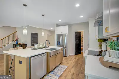 209 Maddington Court, Senoia, GA 30276 - Photo 8