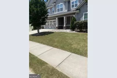 708 Gittings Avenue, Peachtree City, GA 30269 - Photo 2