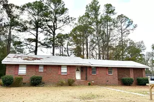 112 Alexander Ave, Lyons, GA 30436 - Photo 2