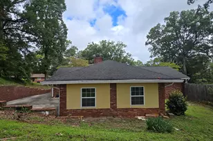 2110 La Vista Cir, Hapeville, GA 30354 - Photo 10