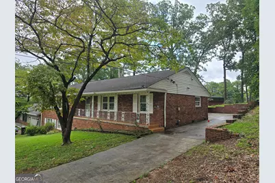 2110 Lavista Circle, Hapeville, GA 30354 - Photo 6