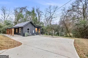 208 Church St, Hogansville, GA 30230 - Photo 2