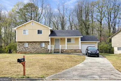 6560 Woodford Road, South Fulton, GA 30349 - Photo 1