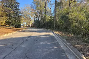 2285 Pinewood Dr, Milledgeville, GA 31061 - Photo 1