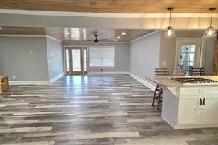 391 Price St, Statham, GA 30666 - Photo 8