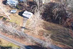 813 Normandy Trail, Lavonia, GA 30553 - Photo 20