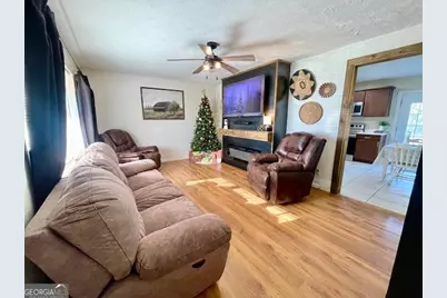 64 Lakeside Drive, Hazlehurst, GA 31539 - Photo 6