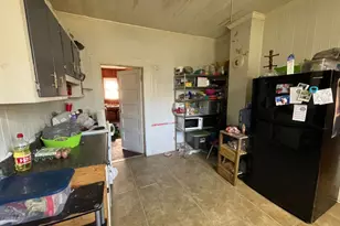 622 Barney Ave, Millen, GA 30442 - Photo 8