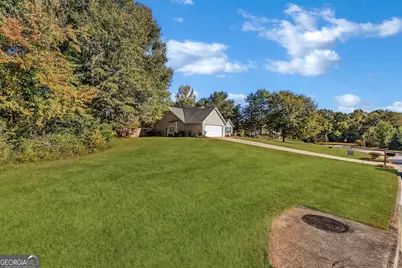 1404 Saddlebrook Court, Locust Grove, GA 30248 - Photo 2