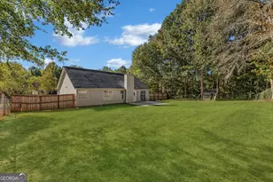 1404 Saddlebrook Ct, Locust Grove, GA 30248 - Photo 26