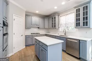 408 Castle Rock, McDonough, GA 30253 - Photo 8